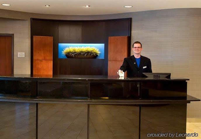 麦迪逊东万怡酒店 外观 照片
